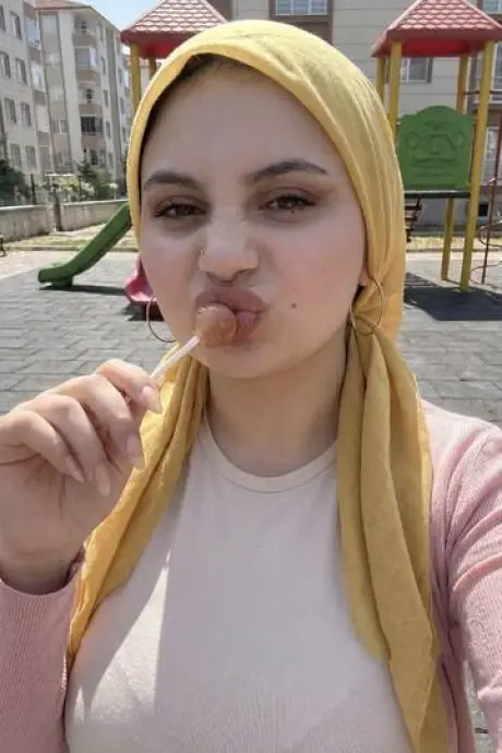 Ataşehir Escort Defne Fotoğrafı (3)